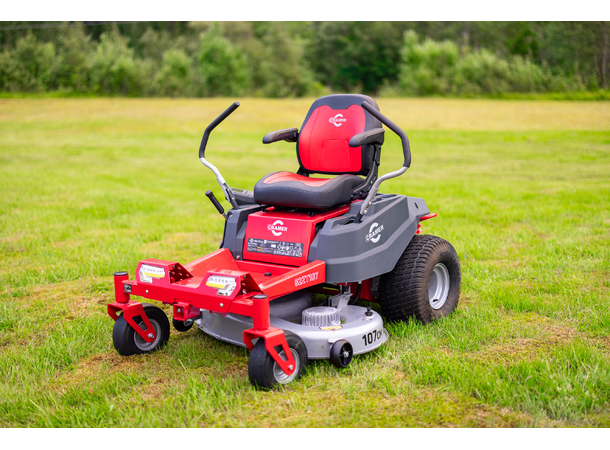Cramer 82ZT107 82V Plentraktor Demokjørt Zero Turn Plentraktor 107cm 