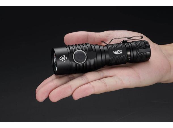 Nitecore MH23 LED lommelykt Liten og kraftig led lommelykt - lading! 