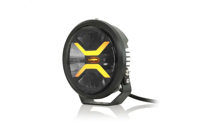 Lumen Cyclops CX7 LED fjernlys Kraftig med posisjonslys i oransje/hvit 