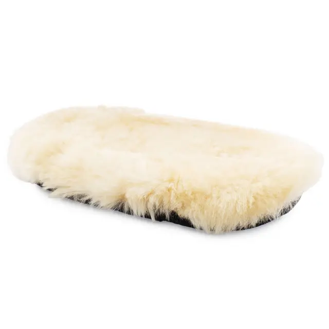 Gloss Factory Wool Wash Mitt Eksklusiv og skånsom vaskehanske i ull 