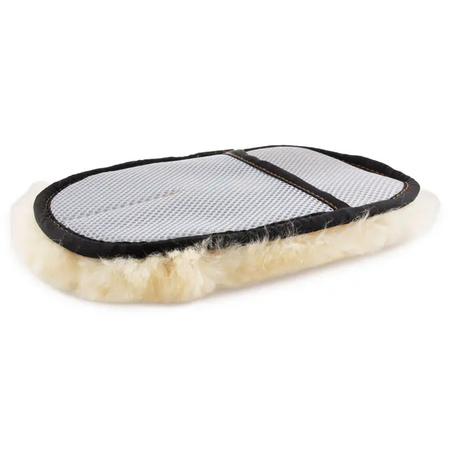 Gloss Factory Wool Wash Mitt Eksklusiv og skånsom vaskehanske i ull 