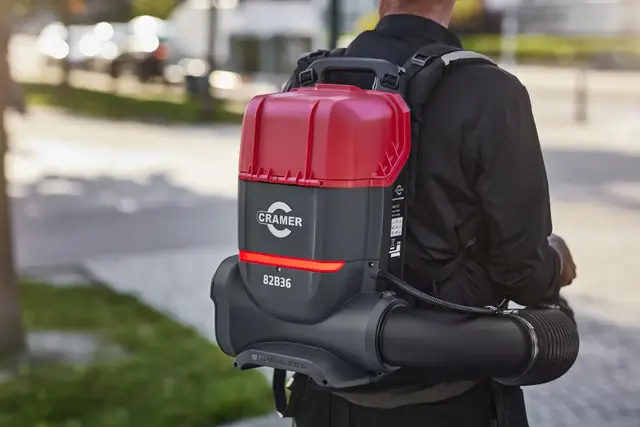 Cramer 82B1300 82V backpack løvblåser Profesjonell Inkl Batt/lader 