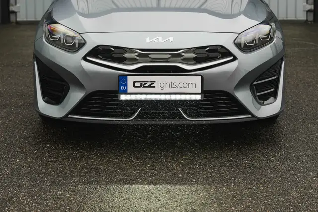 OZZ LP1 Fjernlys LED-bar m/skiltholder Sort 