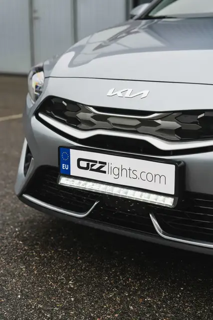 OZZ LP1 Fjernlys LED-bar m/skiltholder Sort 