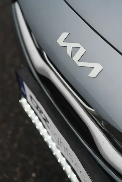 OZZ LP1 Fjernlys LED-bar m/skiltholder Sort 