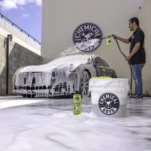 Chemical Guys Citrus Wash & Gloss Sitrusbasert bilshampo med glans, 473m 