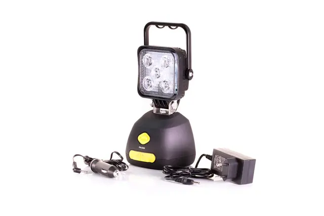 Lumen Workforce B15 LED arbeidslys Mobilt arbeidslys med magnetfeste 