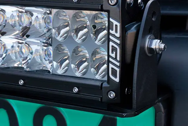 Lumen V4 LED-bar skiltbrakett 