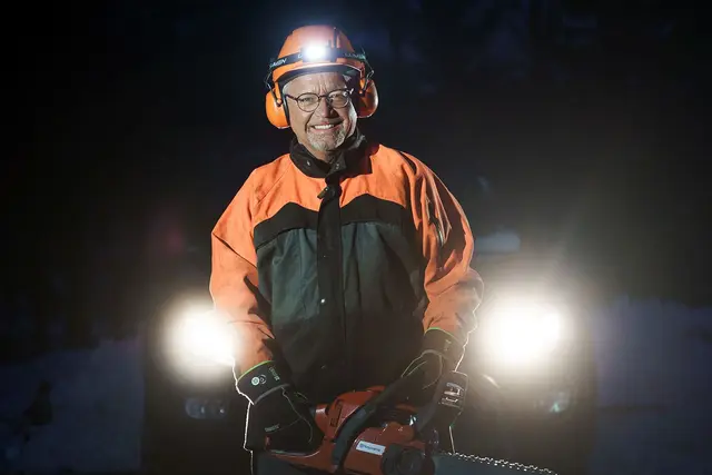 Lumen Discovery H50 LED hodelykt Knallgod og funksjonell hodelykt 