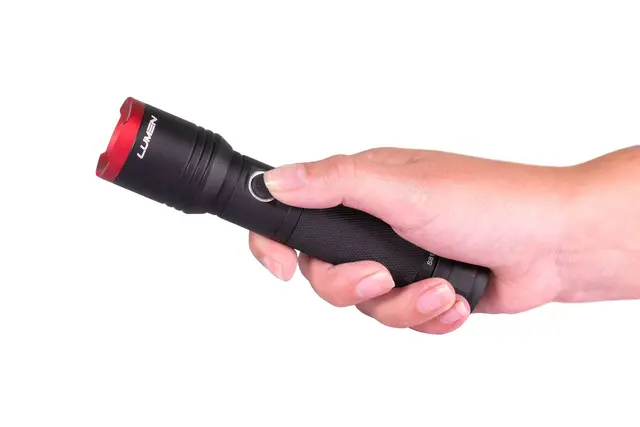 Lumen Discovery L10 LED lommelykt Kraftig og kompakt lommelykt 
