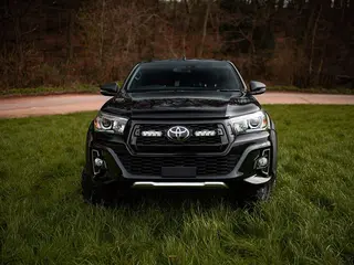 Lazer grillbrakett Toyota Hilux Invincible X 2018+ (ST4)