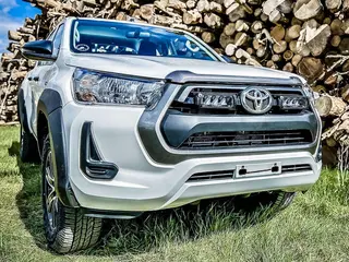 Lazer grillbrakett Toyota Hilux 2021+