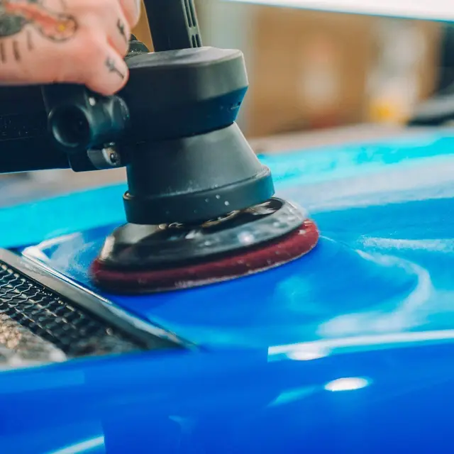 Meguiars Ultimate Compound Polish for hånd og DA maskin. 450ml 