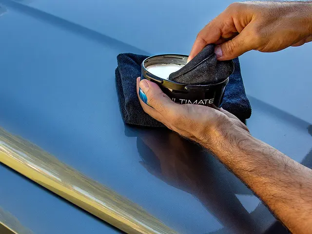 Meguiars Ultimate Paste Wax Syntetisk lakkforsegling, innhold: 414ml 