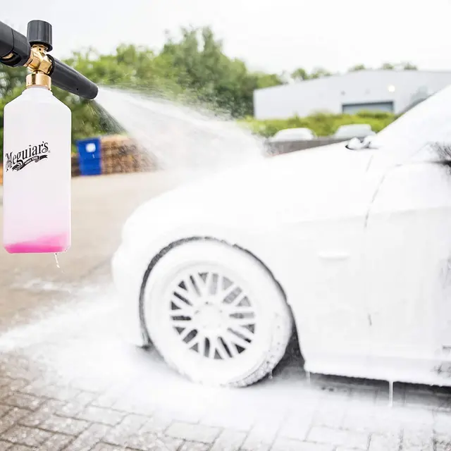 Meguiar's Ultimate Car Snow Foam Xtreme Bilshampoo med beskyttelse. 946ml. 