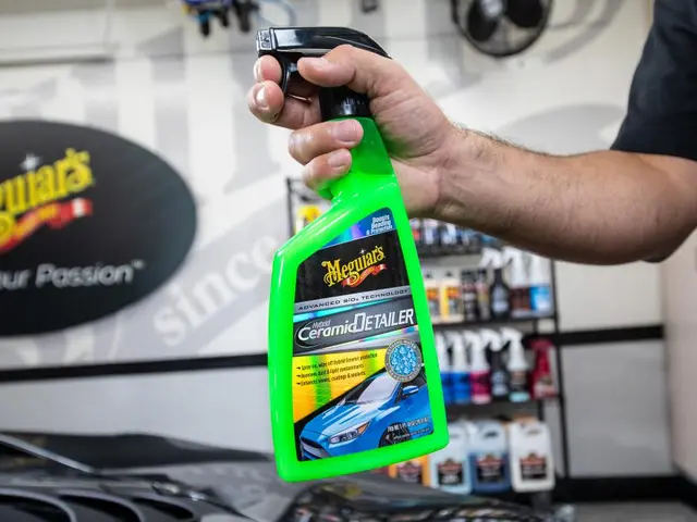 Meguiar’s Hybrid Ceramic Detailer 769 ml. 