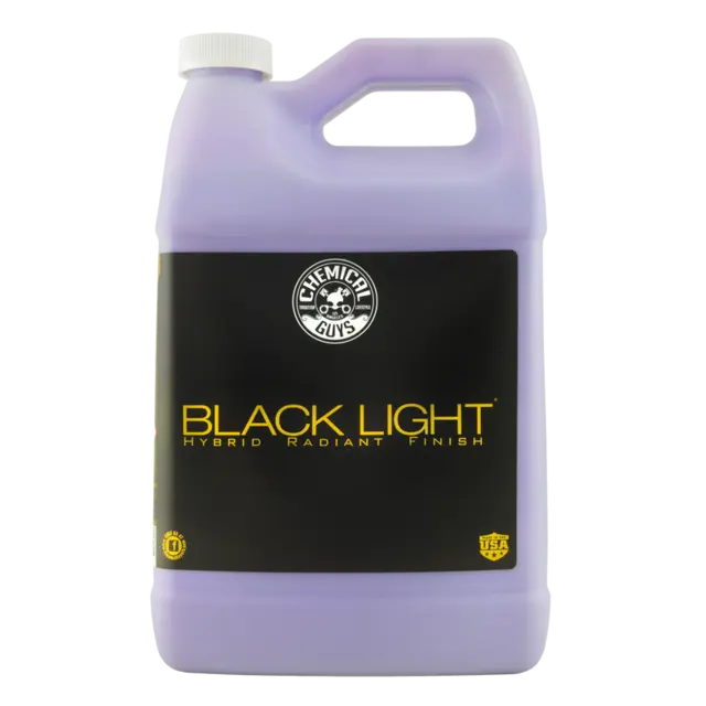 Chemical Guys Black Light 3.7L Gir glans og beskyttelse til mørke biler 
