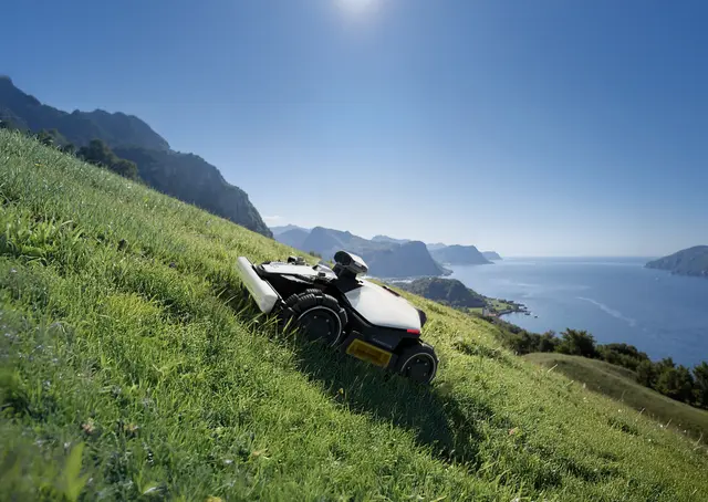 Mammotion Luba mini 2 AWD 1000 robotklip Mammotion Luba mini 2 AWD – Kabelfri rob 