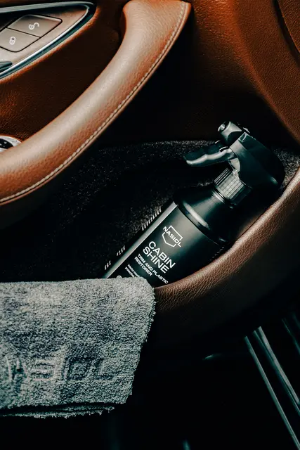 Nasiol CabinShine beskyttelsesspray - plast, vinyl/gummi 
