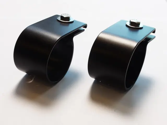 Antec Lyktefester 51mm Sort Syrefast stål. Sort. Par. 