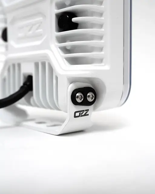 OZZ SQR 7" fjernlys 178mm Med park- og varsellys, hvitt hus 