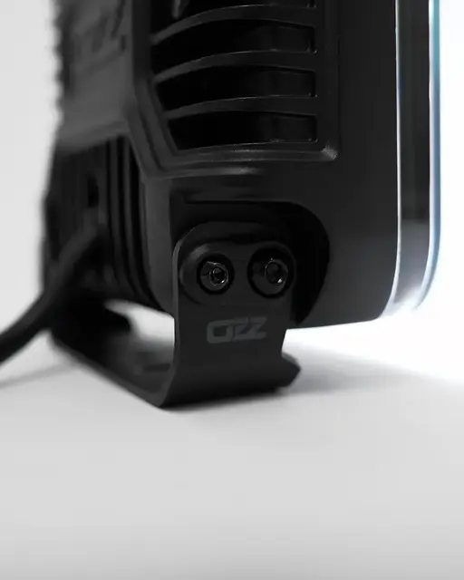 OZZ SQR 7" fjernlys 178mm Med park- og varsellys, sort hus 