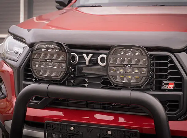 Antec Lyspakke med XG 9 med bøyle Til Hilux GR Sport II 25- Med Canbus 