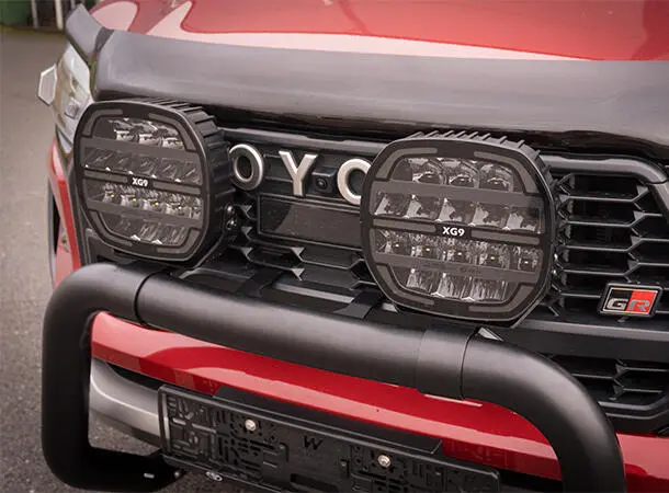 Antec Lyspakke med XG 9 med bøyle Til Hilux GR Sport II 25- Med Canbus 