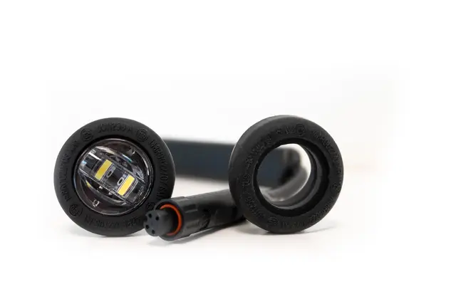 Antec® Sort Takbøylepakke med lys Til MB Vito 2014- 