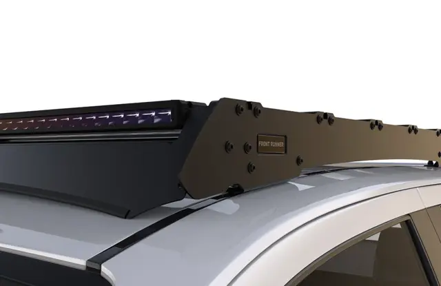 Frontrunner Slimsport takgrind Hilux 16- Gjort klar for Led bar 40" 