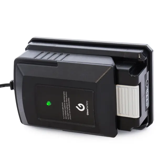 Gloss Factory Tekstilrenser 18V Effektiv rensing av bil, båt og hjem 