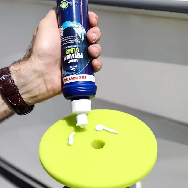 Menzerna Gelcoat Premium Gloss Høyglanspolish for gelcoat på båt, 250ml 