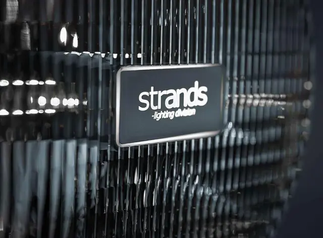 Strands Ize Led OG 9" med parklys. 180W. 12000Lm 