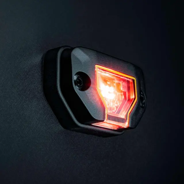 Strands Unity Rock Light Rød 