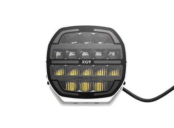 XG9 LED Driving Light White Multicolor Parklys Hvit, Gul og Grønn. 